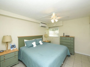 Minorga on the Key Beachside by Beachside Management