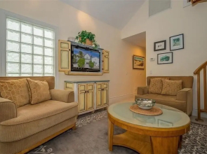 135 Damfiwill Street - 2Br Home