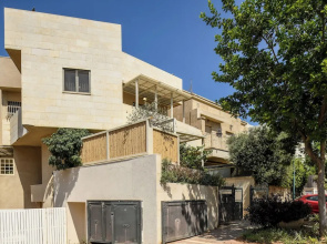 Coastline Family Triplex by Sea N' Rent