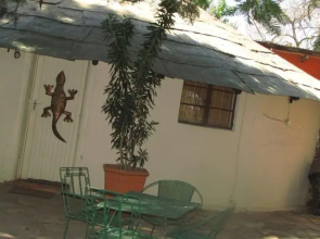 Ingwe Historical Accommodation