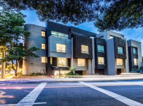 Viaggio Teleport Suites