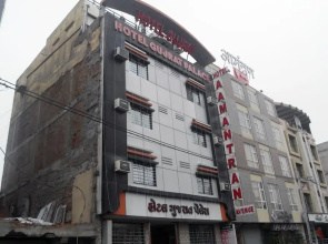Hotel Gujarat Palace
