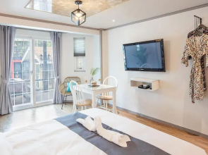 Gyeongju Papaya Aegyeondongban Pension