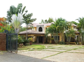 Casa Dorado Bed & Breakfast