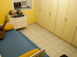 Guest House Casa Amarela