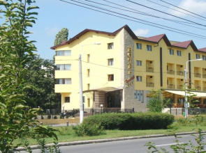 Hotel Diplomat