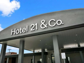 Hotel 21 & Co.