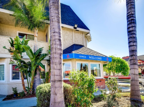 Motel 6 Riverside, CA - South