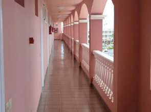 Apartamentos Marola Park