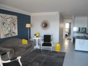 Apartment 20 Bronze Bay