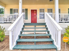 Bright Boone Home: Walk to Appalachian State!