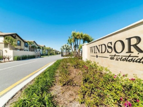 9 Bed House W/pool &spa In Windsor Westside-3704ww 9 Bedroom Home