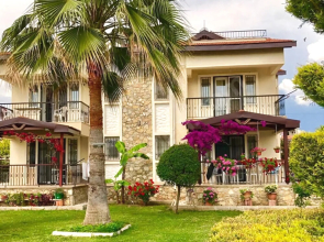 Calis Beach Apartments