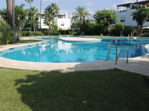 San Pedro, Marbella, Guadavillas Beach Resort. 5 Bed 5 Bath House