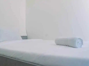 Lavish 2BR Apartment at Grand Sungkono Lagoon By Travelio