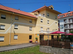 Hotel Azcona