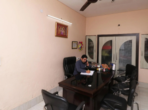 OYO 30467 Sheela Resort