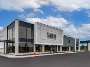 DoubleTree by Hilton Kingston