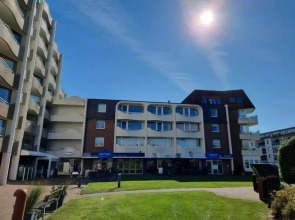 Apartment With Private Balcony