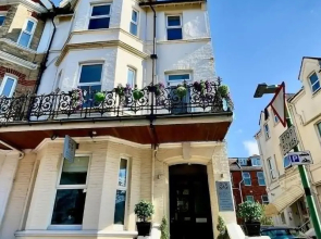 The Hedley Townhouse