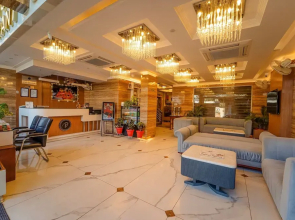 Hotel The Grand Dewan