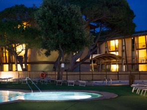 Canado Club Family Village