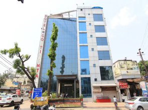 OYO 2136 Hotel The Continental