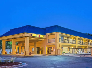 Super 8 Norcross/I-85 Atlanta