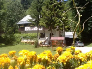 Penzion Slovenija Avto