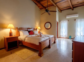 Indigo Belize 1C 3 Bedroom Condo by RedAwning