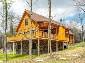 John's Place by Taylor Made Deep Creek