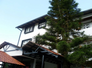 Country Lodge Resort