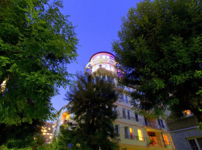 Penthouse Suites Rakovska Apartments