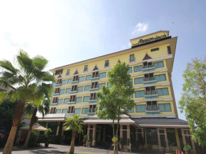 Ruean Phae Royal Park Phitsanulok (SHA Plus+)