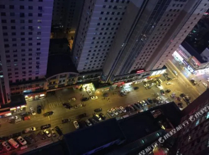 大连Eleven漫步行走太空舱青年旅舍