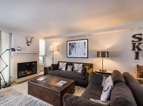 Creekside 2 Bedroom Condo in Vail Village Near Covered Bridge