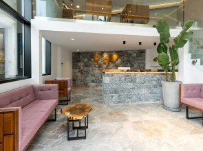 Lazar Lux Suites - Ammoudara