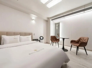 Gwangju Nongseongdong Hotel Ballantine