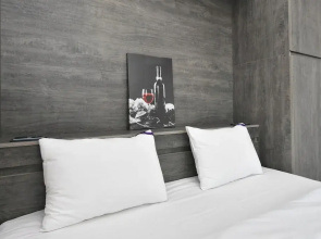 Teryan street apartment on 5 floor