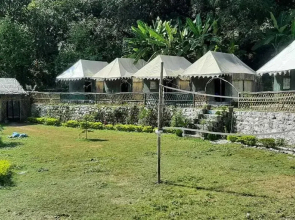 Hotel Hilli Stay Tapovan By Riversun Hotels