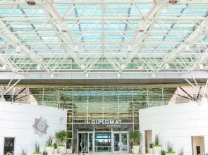 Diplomat Beach Resort Hollywood, Curio Collection by Hilton