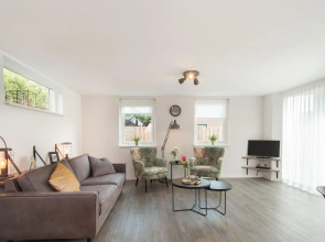 Nice House With Large Garden, in Noordwijk and Near the sea