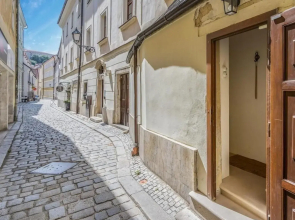 NEW Design & High Standard Apt from 16th Century in Old Town
