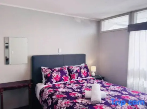 Merivale Court Family Suit(2bedr)-Unit 1