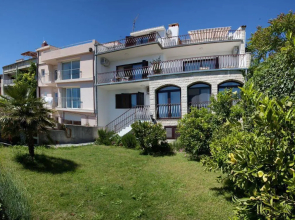 Fantasy Sea View Apartments