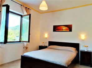 Amalfi Coast Countryside With Jacuzzi and Garden
