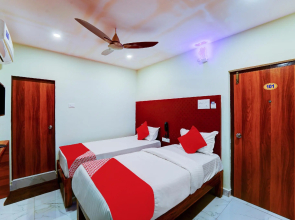 OYO Flagship 64017 Mayuri Inn