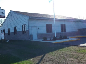 Riverside Inn