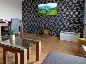 Brookside 2BR Flat Oxford City Centre Free Parking