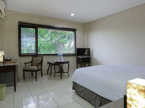 The Jayakarta Suite Komodo Flores